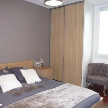 Apartment T3 Au Calme Avec Parking Gratuit